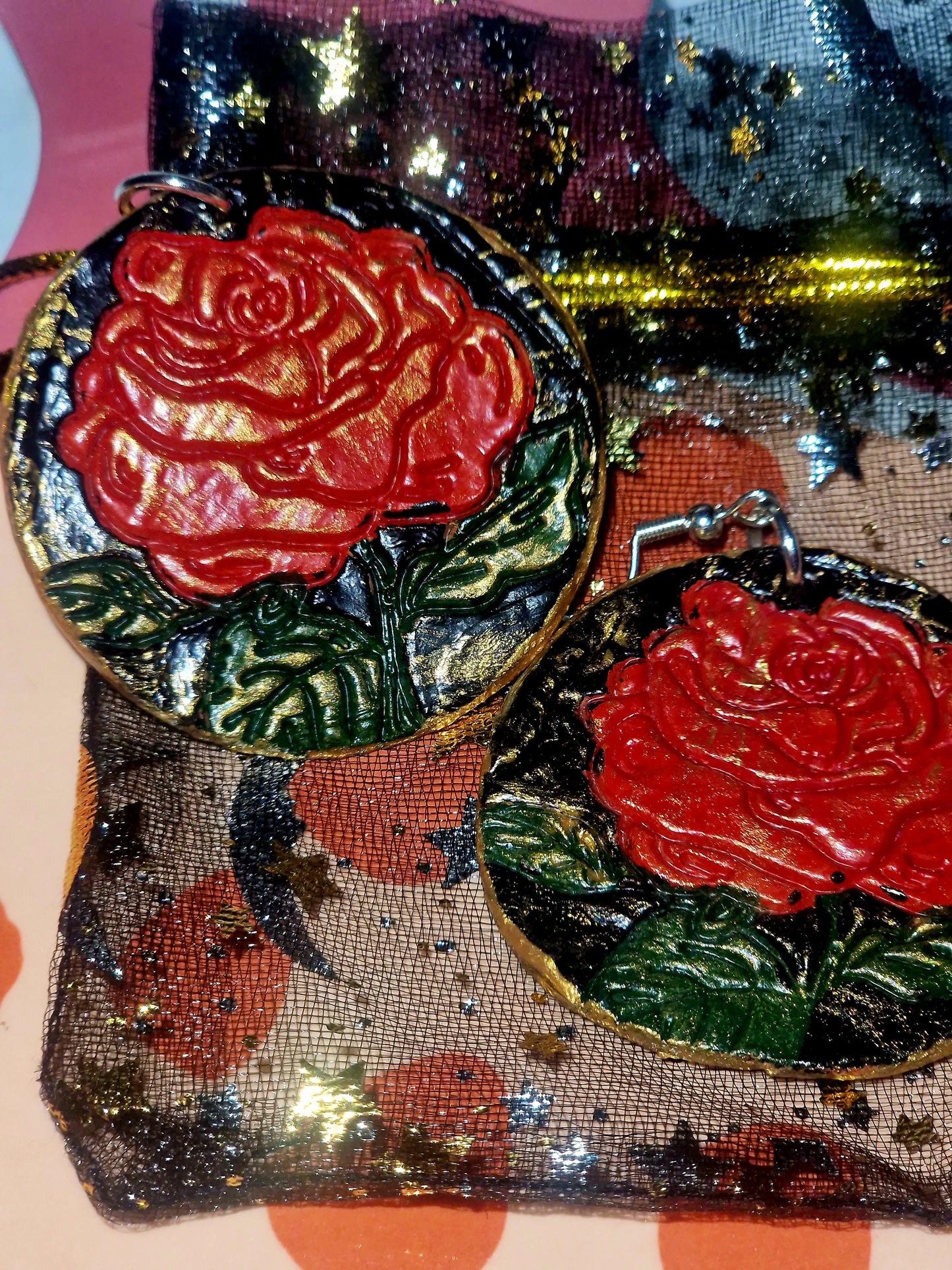 Red as the rose, earrings